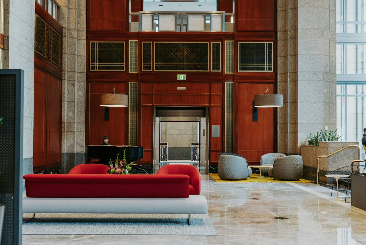Voice-controlled rentals: The Future of Frictionless Getaways (And Why Your Next Stay Should Talk Back)